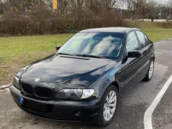 Schwarz Gebraucht 2002 BMW 318 Limousine | 1.300 € (Guter Preis)