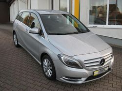 Silber Gebraucht 2013 Mercedes B180 Van / Kleinbus | 11.990 € (Etwas zu teuer)