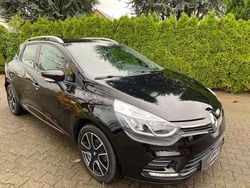 Schwarz Gebraucht 2017 Renault Clio IV LIMITED Kleinwagen | 7.890 € (Guter Preis)