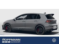 Grau Neu 2026 VW Golf GTI Clubsport Limousine | 51.140 € (Teuer)