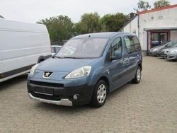 Blau Gebraucht 2012 Peugeot Partner Tepee Tendance Van / Kleinbus | 2.950 € (Fairer Preis)
