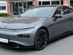 Grau Gebraucht 2021 XPENG P7 Limousine | 36.771 €
