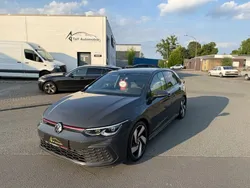 Grau Gebraucht 2020 VW Golf VIII GTI Limousine | 24.299 € (Etwas zu teuer)