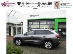 Graphite grey metallic Gebraucht 2024 Skoda Kodiaq Selection SUV | 51.900 € (Teuer)