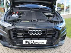 Daytonagrau perleffekt Gebraucht 2021 Audi Q8 S-Line SUV | 64.989 € (Fairer Preis)
