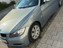 Grau Gebraucht 2007 BMW 320 Sport Line Kombi | 3.200 € (Fairer Preis)