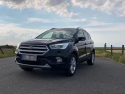 Schwarz Gebraucht 2018 Ford Kuga Titanium SUV | 12.500 € (Fairer Preis)