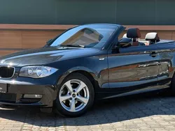 Schwarz Gebraucht 2011 BMW 118 Cabriolet Advantage Cabrio | 10.980 € (Fairer Preis)
