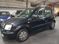 Schwarz Gebraucht 2011 Fiat Panda Dynamic Kleinwagen | 3.950 € (Etwas zu teuer)