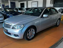 Silver metallic Gebraucht 2009 Mercedes C180 Limousine | 15.790 €