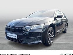Schwarz Gebraucht 2025 Skoda Octavia SportLine Kombi | 41.990 €