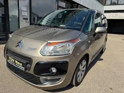 Braun Gebraucht 2011 Citroën C3 Picasso Tendance Van / Kleinbus | 4.390 € (Fairer Preis)