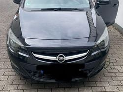 Schwarz Gebraucht 2014 Opel Astra Active Kombi | 5.100 € (Guter Preis)