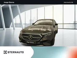 Metalliclack obsidianschwarz Gebraucht 2024 Mercedes E300 Advanced Plus Limousine | 65.450 €