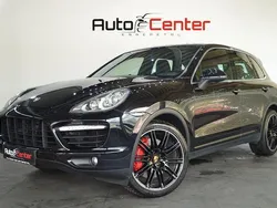 Tiefschwarz Gebraucht 2011 Porsche Cayenne Turbo SUV | 29.990 € (Etwas zu teuer)