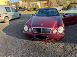 Rot Gebraucht 2001 Mercedes CLK320 Elegance | 2.499 € (Superpreis)