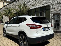 Weiß Gebraucht 2017 Nissan Qashqai N-Connecta SUV | 10.900 € (Fairer Preis)