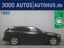 Schwarz Gebraucht 2022 Volvo V60 Core Kombi | 20.980 € (Superpreis)
