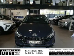 Grau metallic Neu 2024 Hyundai i20 Trend Limousine | 21.890 € (Guter Preis)