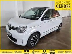 Crystal weiss Gebraucht 2023 Renault Twingo Techno Kleinwagen | 17.990 € (Teuer)