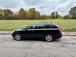 Schwarz Gebraucht 2009 Skoda Octavia Kombi | 2.990 € (Etwas zu teuer)