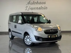 Silber Gebraucht 2014 Opel Combo Edition Van / Kleinbus | 6.980 € (Fairer Preis)
