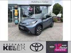 Celestite grey metallic/ dach mysticschwarz mica Neu 2025 Toyota Aygo Kleinwagen | 19.960 €