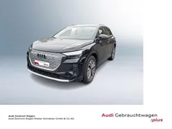 Mythosschwarz metallic Gebraucht 2022 Audi Q4 e-tron Premium SUV | 34.910 € (Guter Preis)