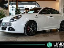 Weiß Gebraucht 2014 Alfa Romeo Giulietta Quadrifoglio Verde Limousine | 14.900 € (Etwas zu teuer)