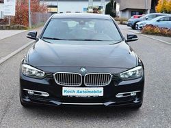 Schwarz Gebraucht 2013 BMW 318 Sport Line Kombi | 8.999 € (Fairer Preis)