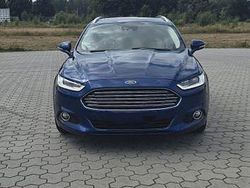 Blau Gebraucht 2015 Ford Mondeo Vignale Limousine | 11.000 € (Fairer Preis)