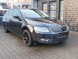 Schwarz Gebraucht 2014 Skoda Octavia Elegance Kombi | 5.990 € (Superpreis)