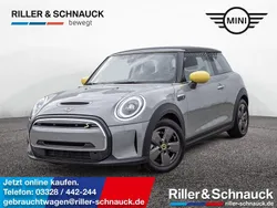 Moonwalk grey Gebraucht 2022 Mini Cooper SE Essential Kleinwagen | 16.950 € (Guter Preis)