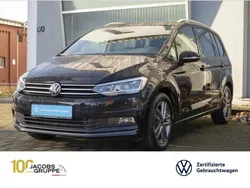Schwarz Gebraucht 2023 VW Touran Move Van / Kleinbus | 35.870 € (Fairer Preis)