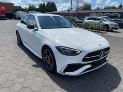 Weiß Gebraucht 2022 Mercedes C180 AMG line Limousine | 28.990 € (Fairer Preis)