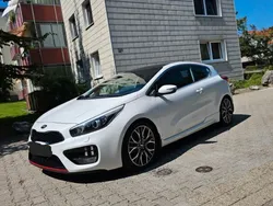 Weiß Gebraucht 2015 Kia ProCeed Kleinwagen | 9.400 € (Guter Preis)
