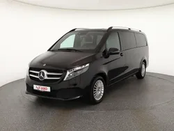 Schwarz Gebraucht 2024 Mercedes V300 Van / Kleinbus | 54.890 € (Superpreis)