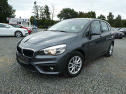 Grau Gebraucht 2015 BMW 214 Active Tourer Basis Van / Kleinbus | 5.999 €