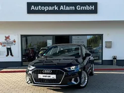 Schwarz Gebraucht 2023 Audi A3 Sportback Sport Limousine | 24.499 € (Fairer Preis)