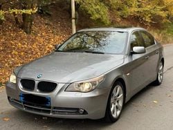 Grau Gebraucht 2006 BMW 523 Advantage Limousine | 6.300 € (Fairer Preis)