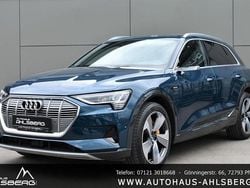 Blau Gebraucht 2019 Audi e-tron Sport SUV | 30.900 € (Superpreis)