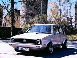 Silber Gebraucht 1983 VW Golf I GTI Coupé | 11.111 €