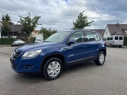 Blau Gebraucht 2009 VW Tiguan Trendline SUV | 3.550 € (Guter Preis)