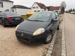 Silber Gebraucht 2009 Fiat Punto Kleinwagen | 2.000 € (Fairer Preis)
