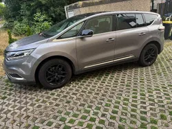 Grau Gebraucht 2015 Renault Espace Initiale Paris Van / Kleinbus | 13.400 € (Fairer Preis)