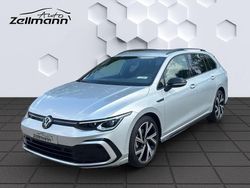 Silber Gebraucht 2024 VW Golf VIII Style Kombi | 29.552 € (Fairer Preis)