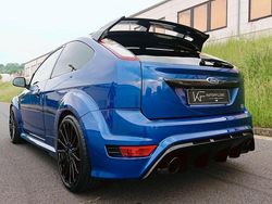 Blau Gebraucht 2010 Ford Focus RS Limousine | 39.900 €