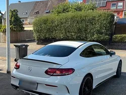 Weiß Gebraucht 2017 Mercedes C200 AMG line Coupé | 22.500 € (Fairer Preis)