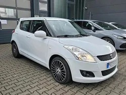 Weiß Gebraucht 2012 Suzuki Swift Comfort Kleinwagen | 7.999 € (Etwas zu teuer)