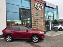 Tokiorot perleffekt Gebraucht 2021 Toyota RAV4 Hybrid Plus SUV | 31.900 € (Fairer Preis)